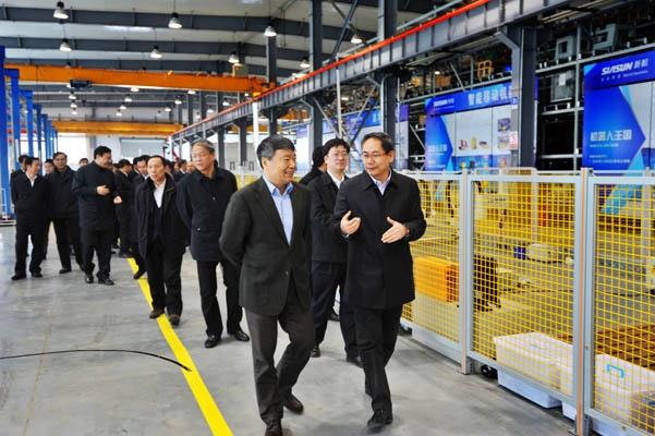 國家發(fā)展和改革委主任徐紹史到新松公司調研